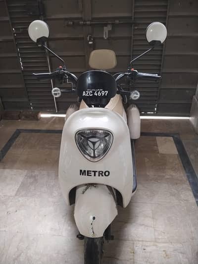 scooty