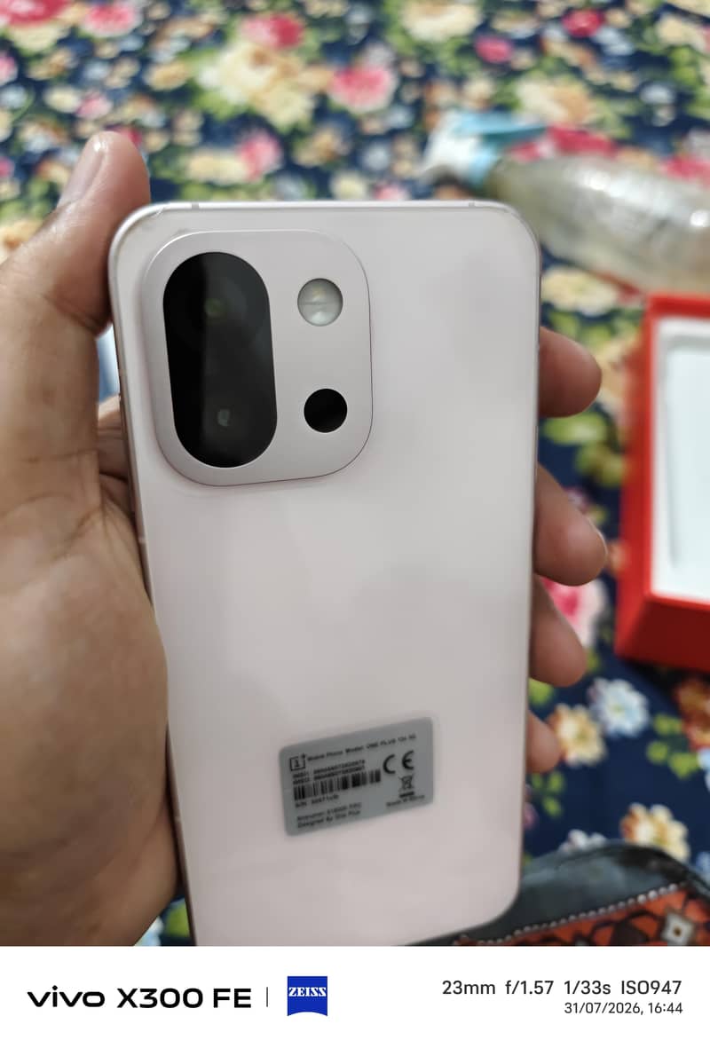 One Plus 13s 3