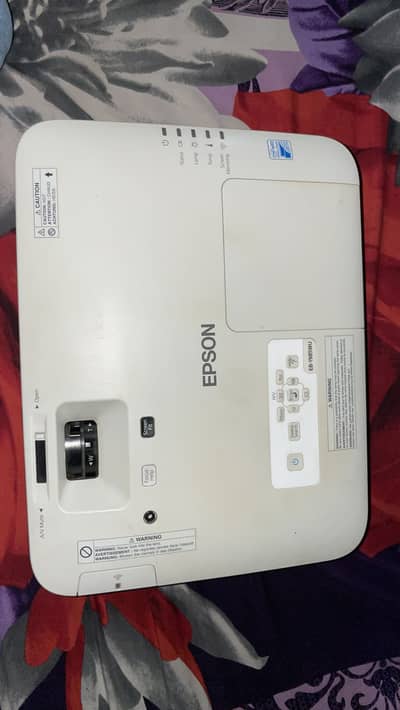 Epson EB-1985WU