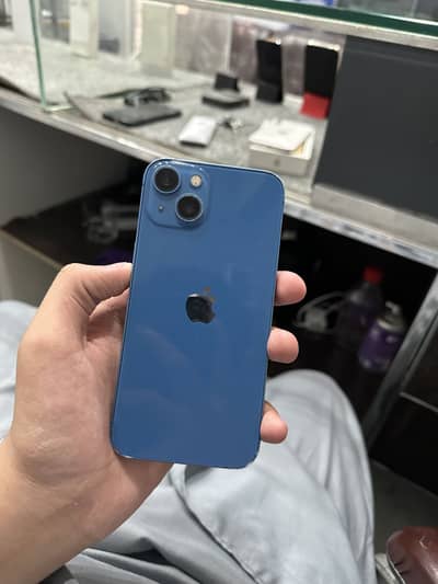 Apple iPhones in Wholesale Rates Sahiwal Azan Heights Chattha Brothers