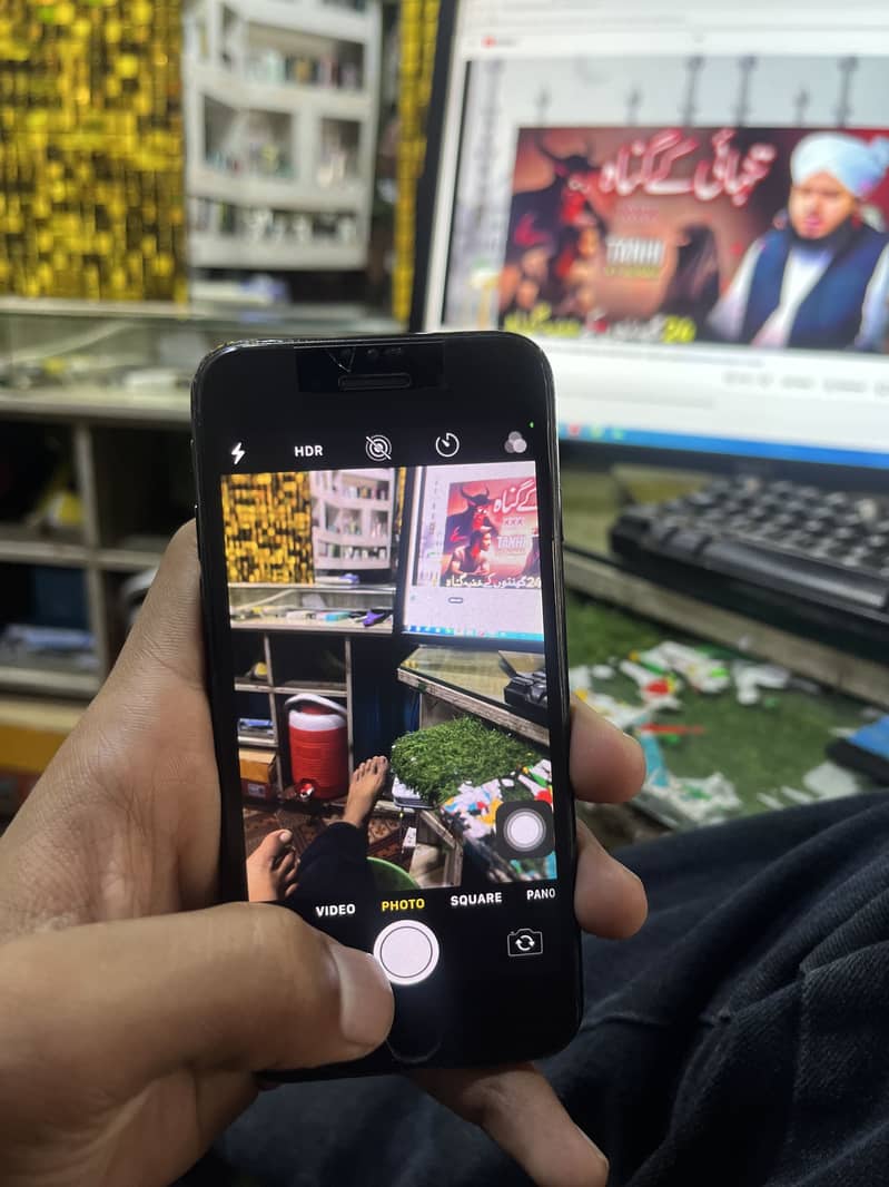 Apple iPhone 7 3