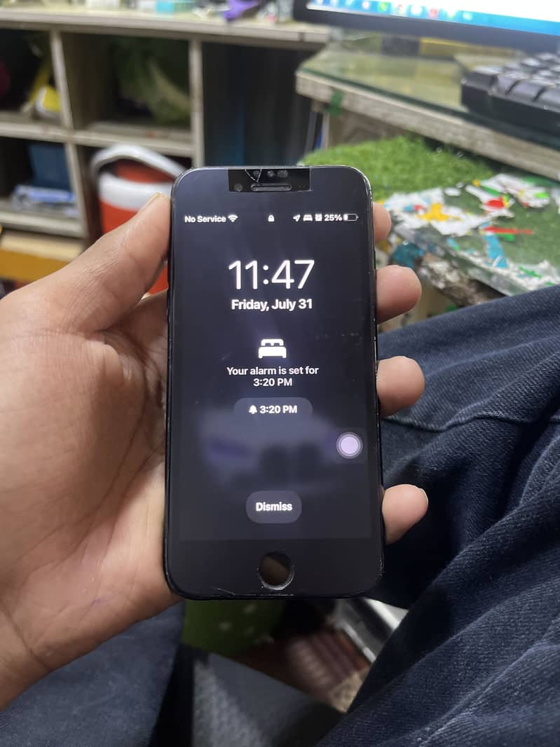 Apple iPhone 7 4