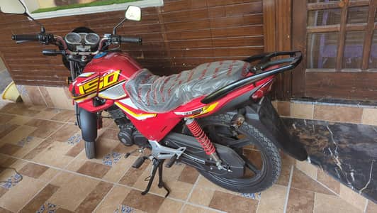 Selling Best CB150F