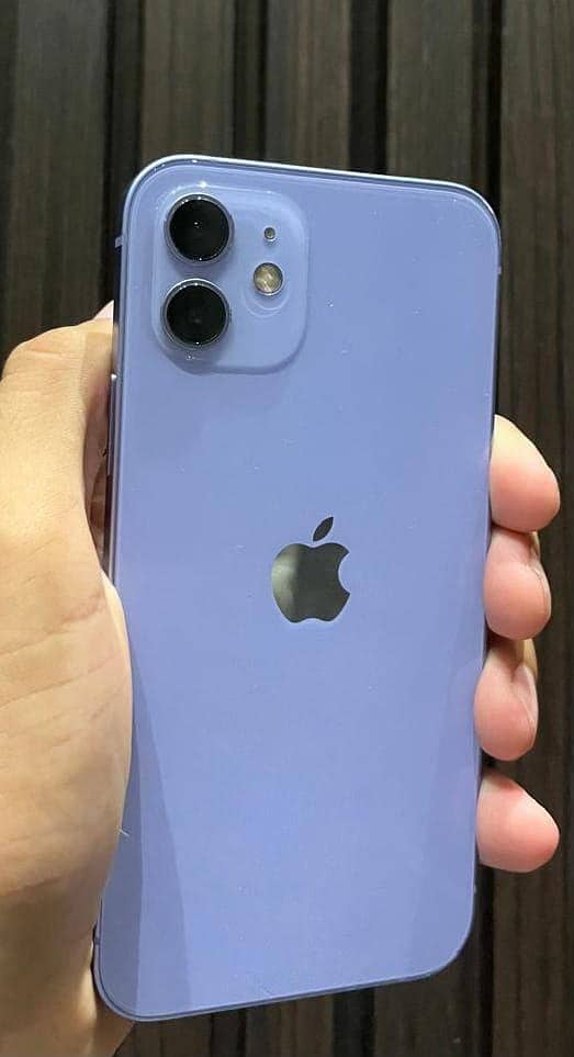 Apple iPhone 12 8