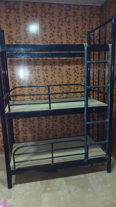 Triple iron bunk bed for kids for sell in good  condition