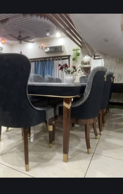 10 Seater dining table