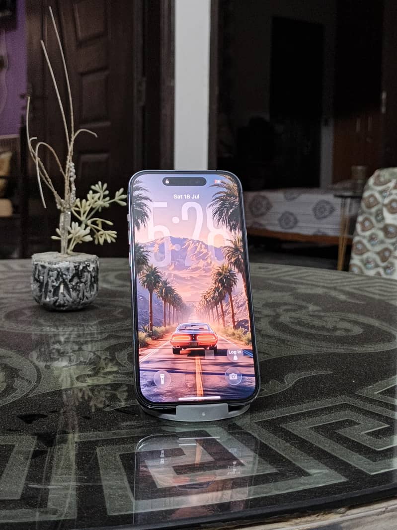 Apple iPhone 14 Pro 0