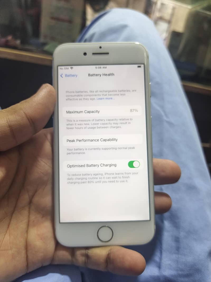 Apple iPhone 7 6