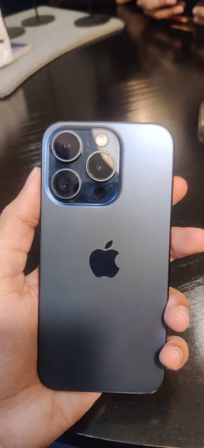 Apple iPhone 15 Pro. 128 GB