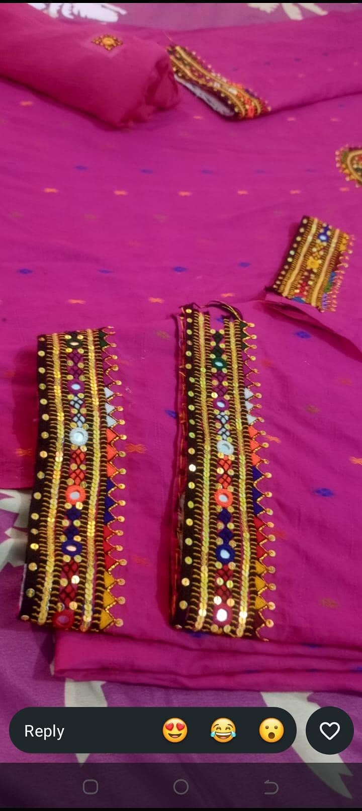 HandworkDresses 0