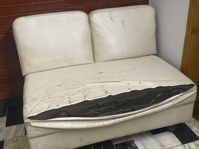 7 seter L shape sofa 2