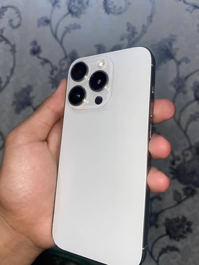 Apple iPhone 15 Pro