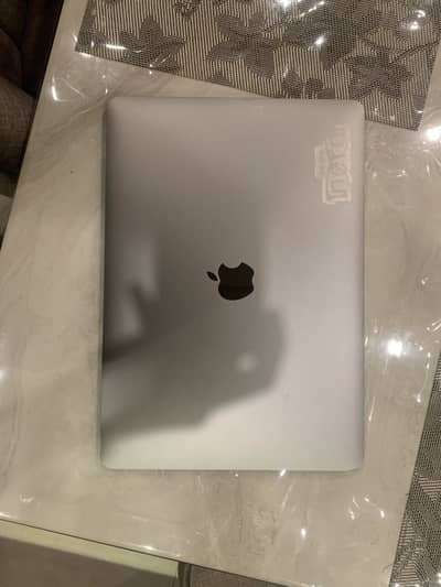 Macbook pro 2017 (touchbar)