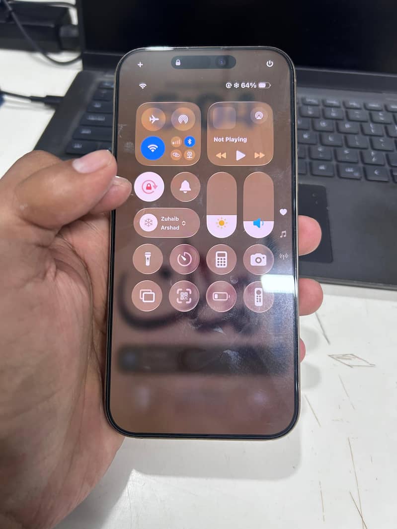 Apple iPhone 16 Pro Max 7