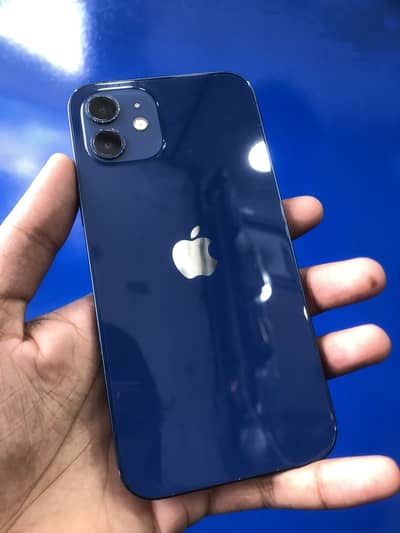 Apple iPhone 12