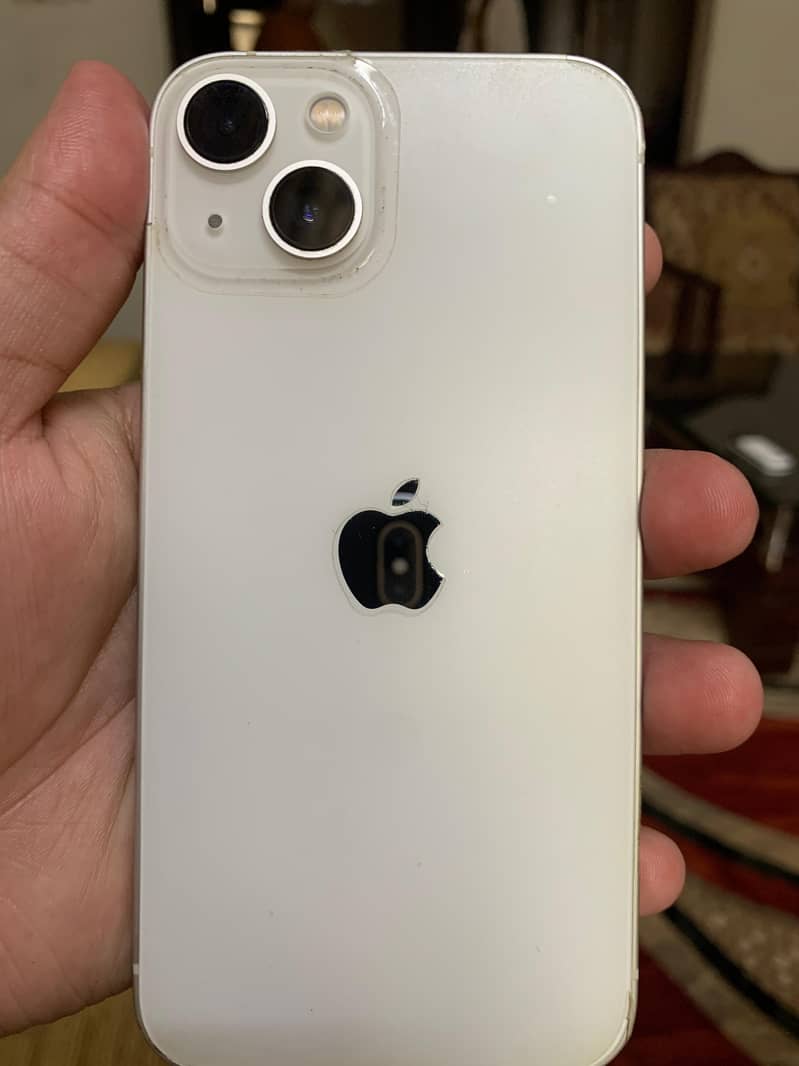 Apple iPhone 13 4