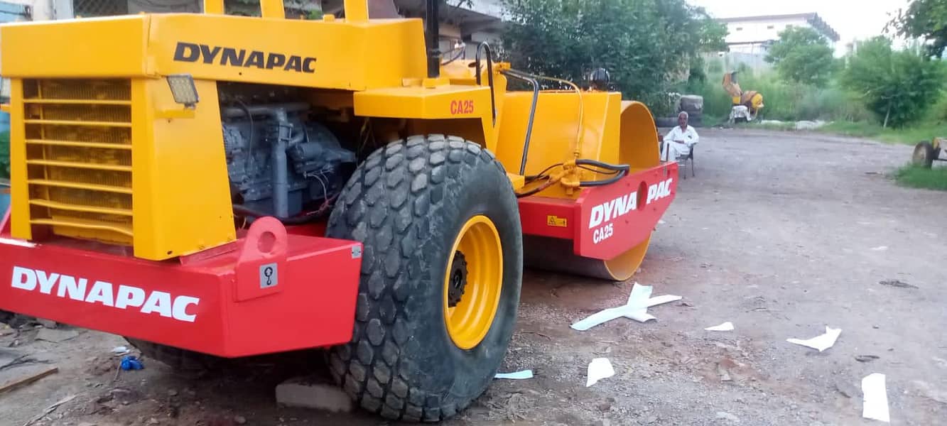 DYNAPAC CA-25 1