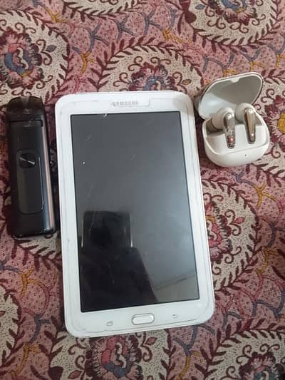 Samsung Galaxy t3 tab pod and earbuds Whatsapp number 03004923580