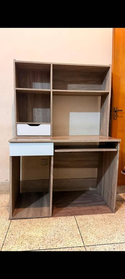 Study Table & Almari
