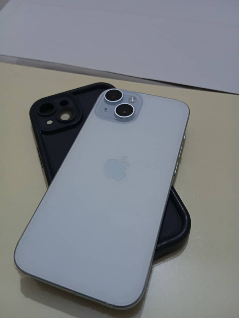 Iphone 15 10/10 condition 6