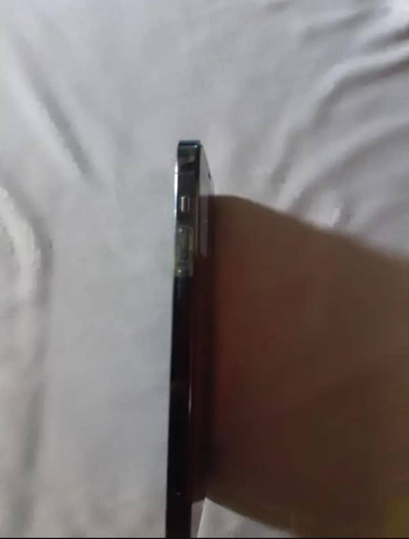 Apple iPhone 12 Pro 4
