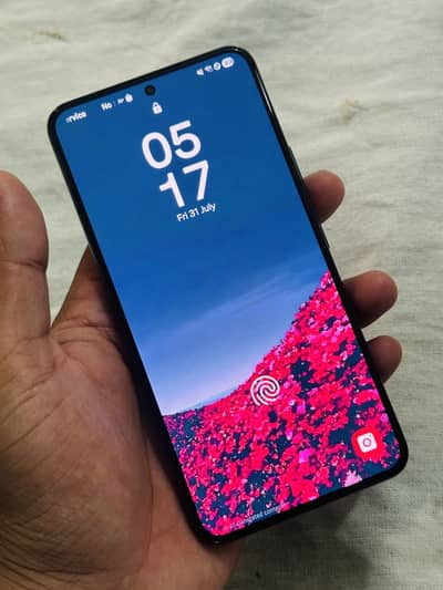 Samsung Mobile S22 Excellent Condition