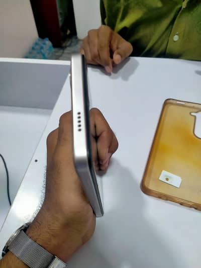 Vivo Y04
