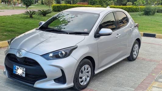 Toyota Yaris 21/25(push start)