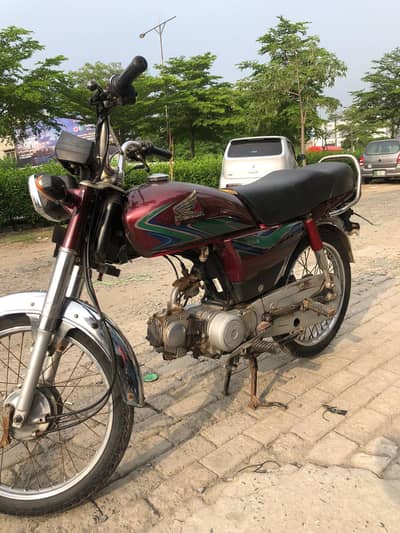 Honda CD70 2018