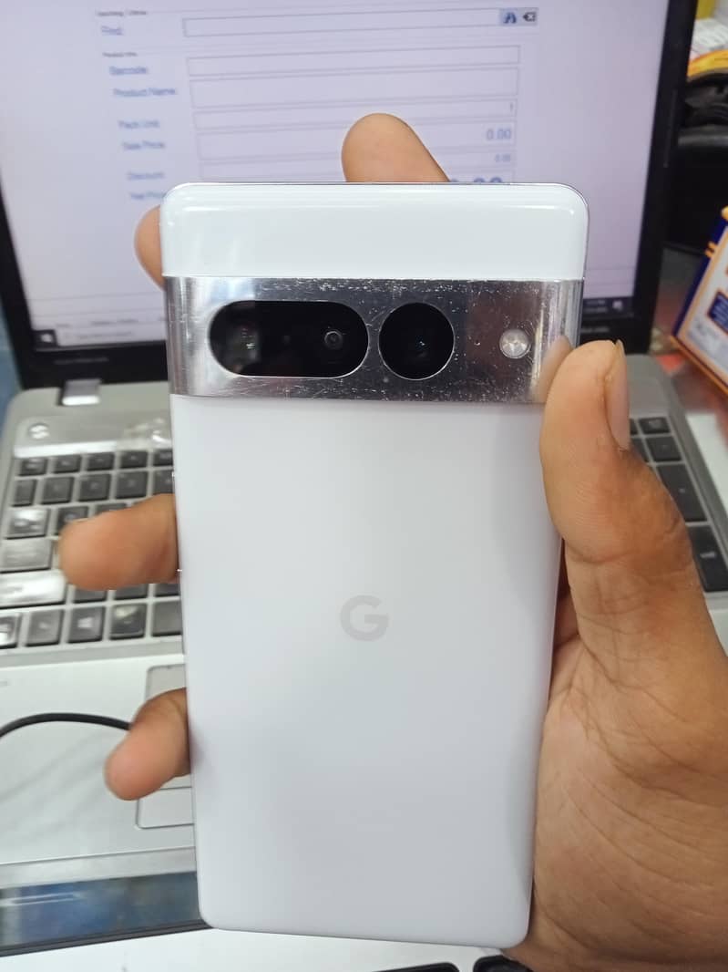 Google Pixel 7 Pro 0