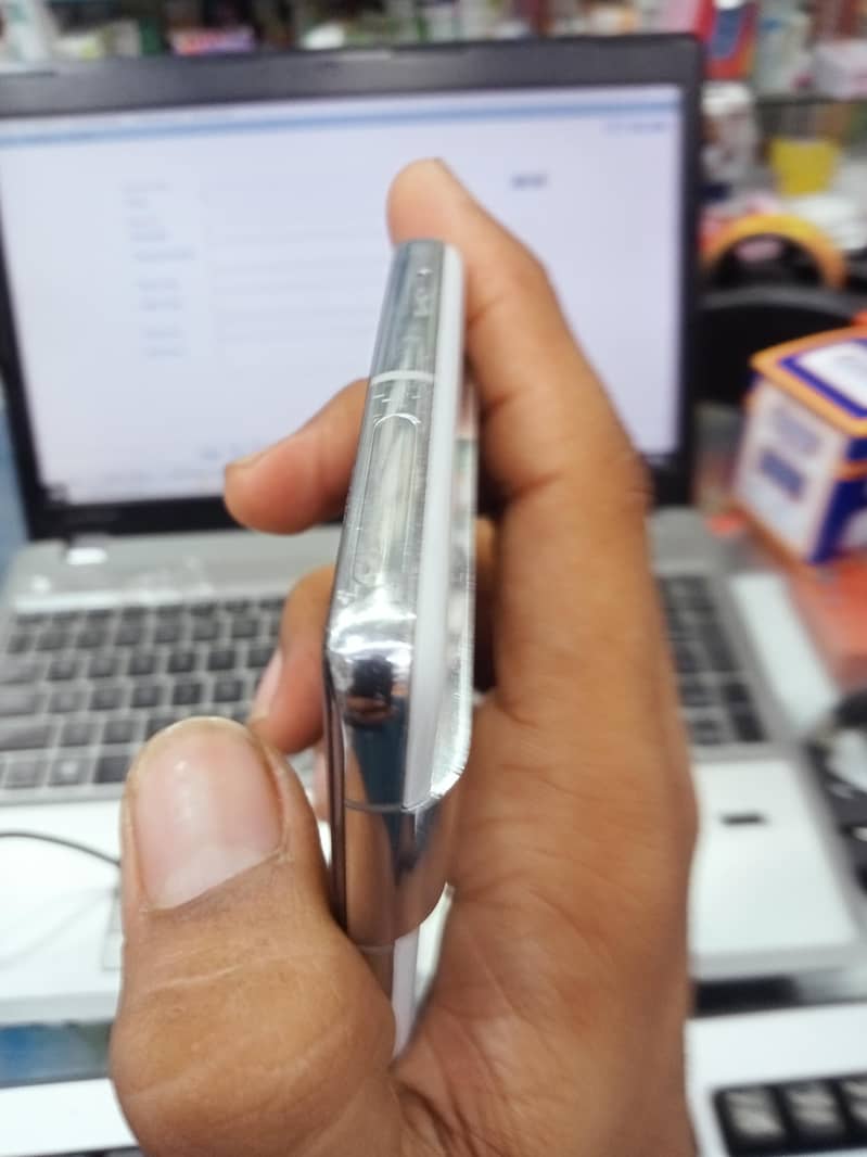 Google Pixel 7 Pro 10
