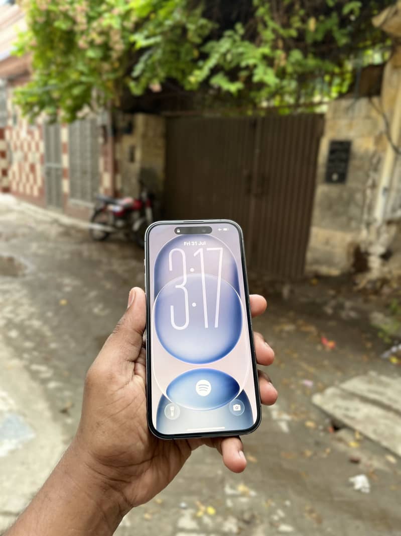 iPhone 14pro 4
