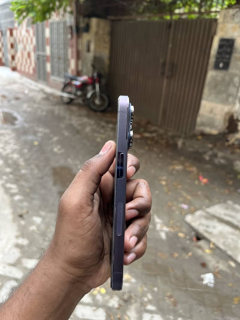 iPhone 14pro 6