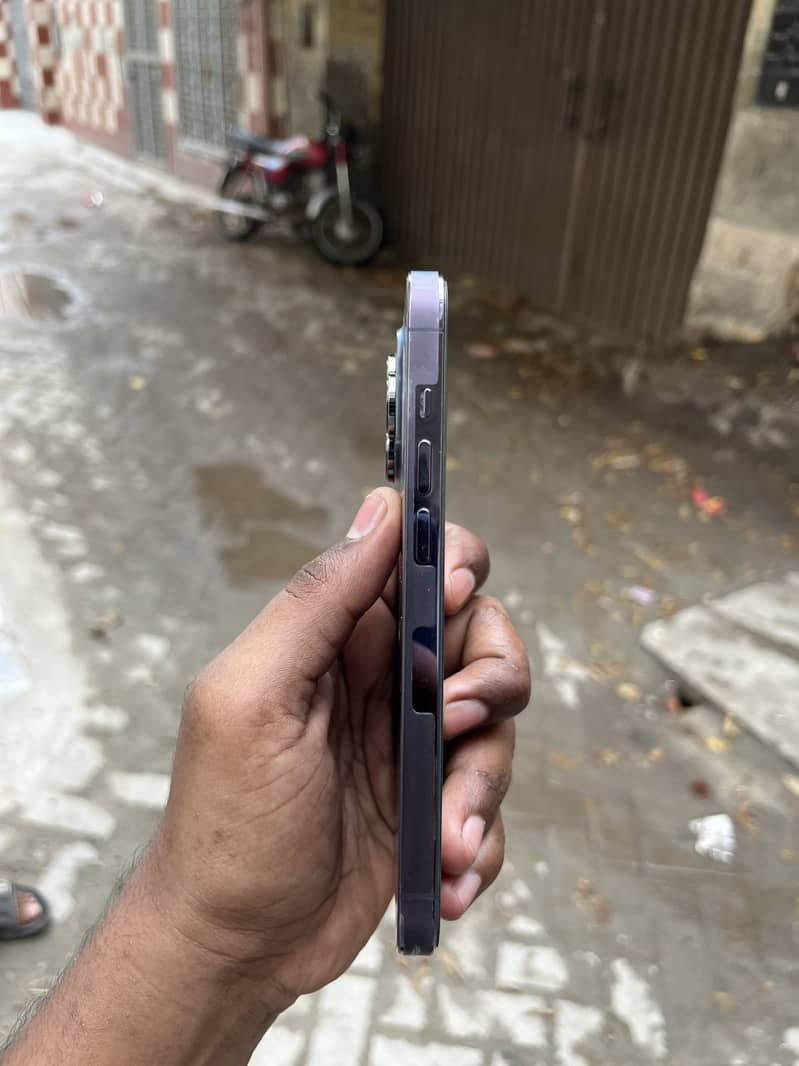 iPhone 14pro 7