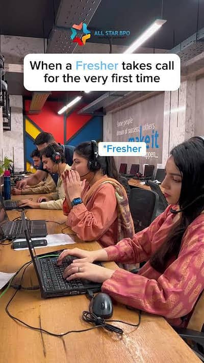 We required female in Night shift Chat support | Software house |