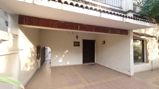 40x80 House For Sale In I-8/2 Islamabad