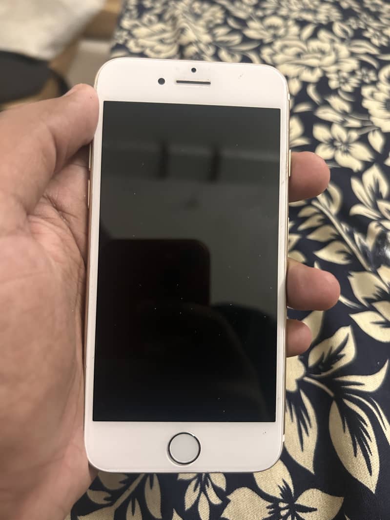 Apple iPhone 7 5