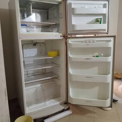 dawlance  fridge full size XL