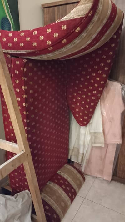 Settee/ Deewan/ Love Seat for sale
