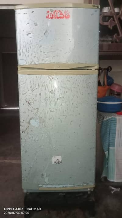 Singer REFRIGERATOR FOR SALE