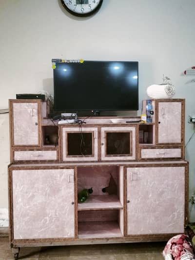 LCD trolley new condition