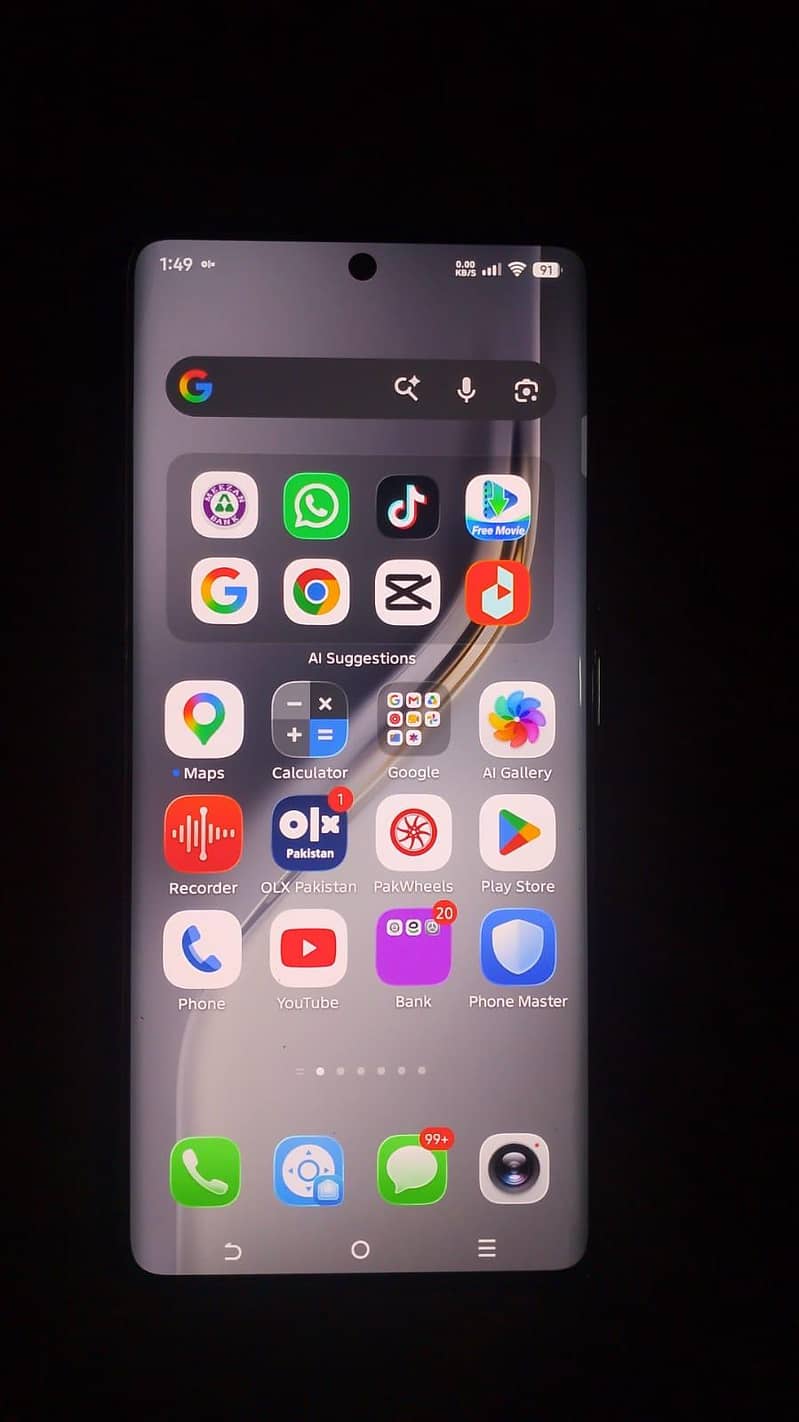 Tecno CAMON 40 Pro 1