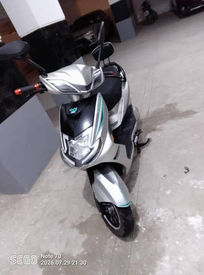 scooty for sale on urgent basis