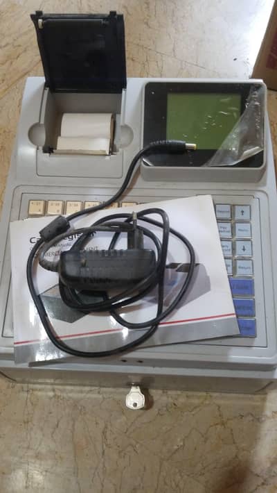 Electronic Cash Register Machine – Excellent Condition
