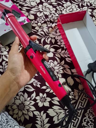 hair straightener