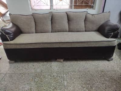 Sofa set