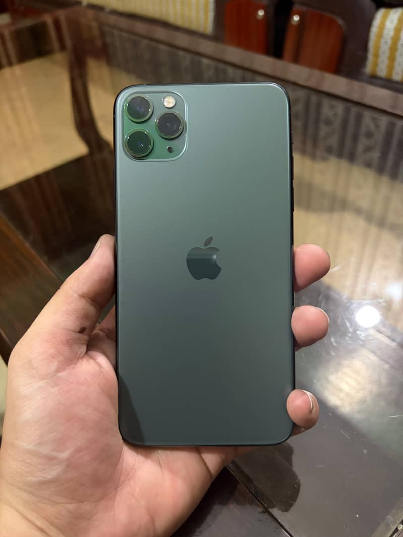 Apple iPhone 11 Pro Max 2