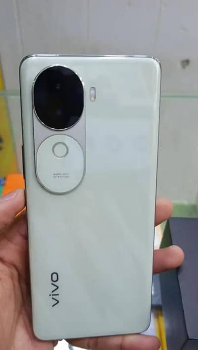Vivo V40e 5G
