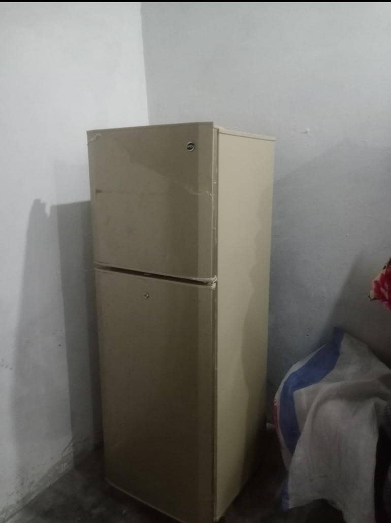 PEL fridge 0