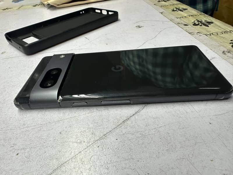 Google Pixel 7 3